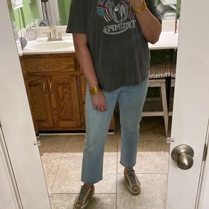 Levi’s Wedgie fit straight leg